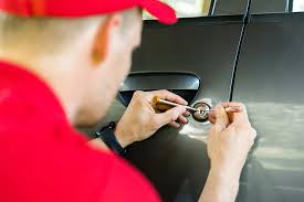 locksmith services in Youngtown